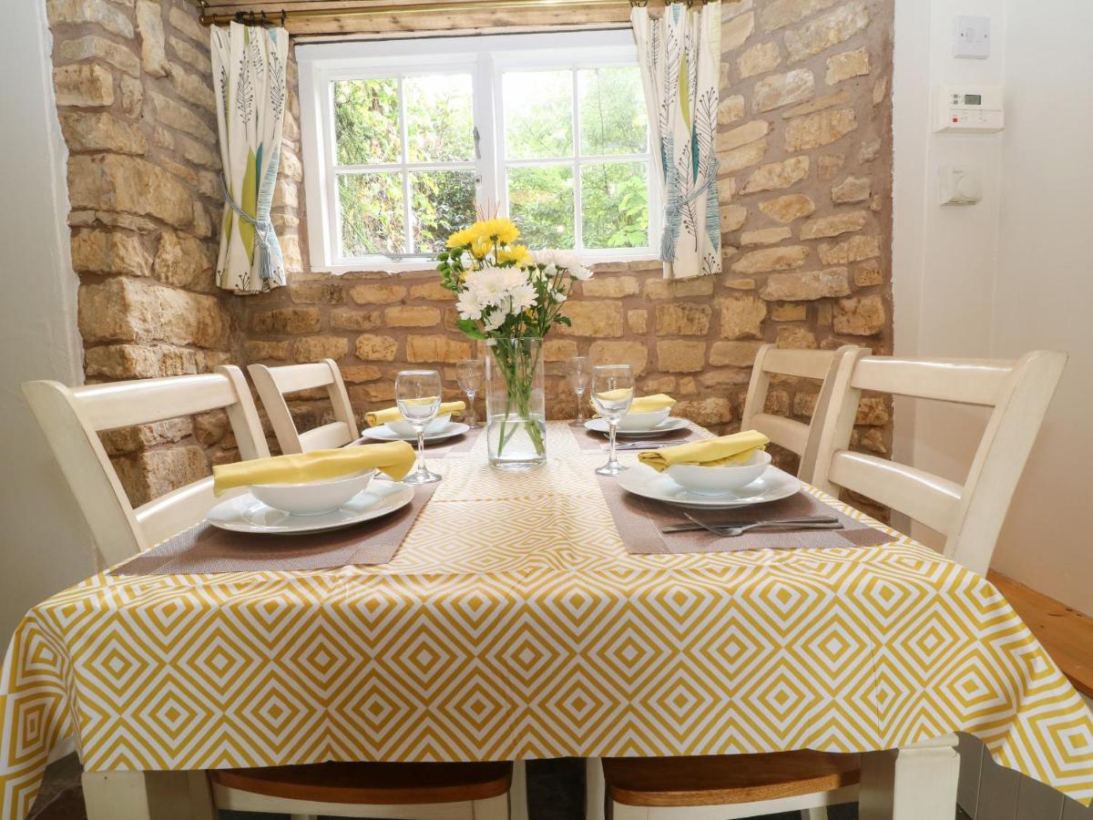 Tuesday Cottage Bourton-on-the-Water Екстериор снимка