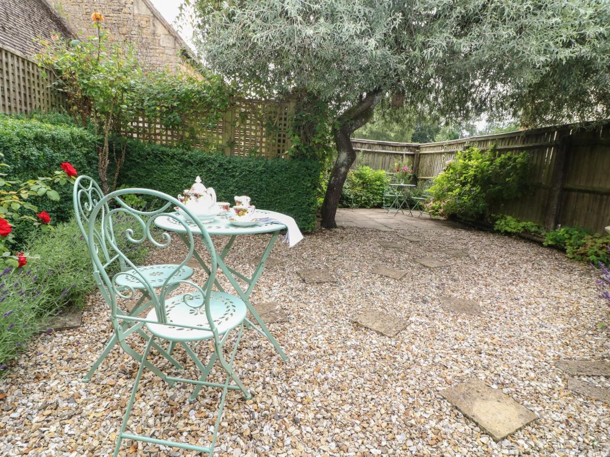 Tuesday Cottage Bourton-on-the-Water Екстериор снимка